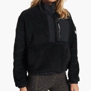 VUORI black Cozy Sherpa Popover Pullover